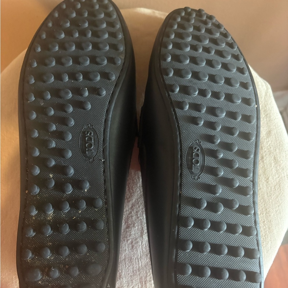 Tod's City Gommino Logo-Debossed Leather Driving Shoes - Picture 5 of 6